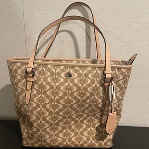Coach Tote